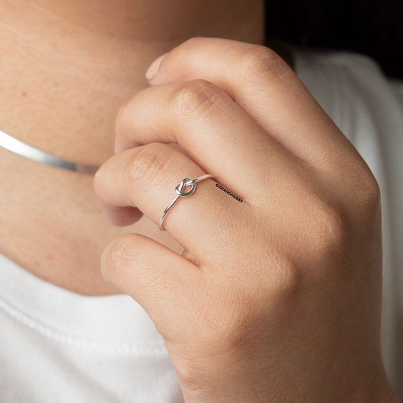 Sterling Silver Love Knot Ring size 5,7,8 - Picture 2 of 6